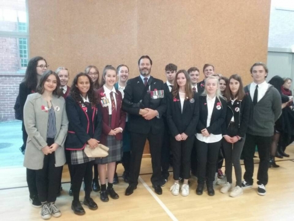 New Zealand War Hero Willie Apiata VC with all of the Young Ambassadors 2018